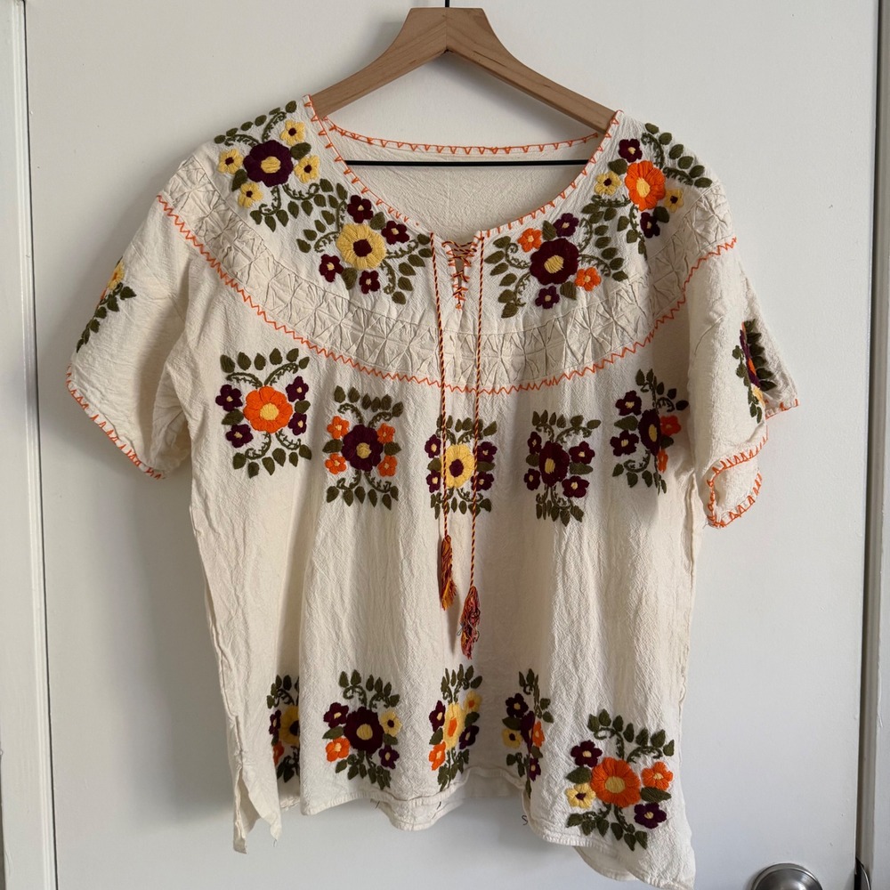 Vintage Mexican Peasant Blouse Floral Embroidered 100% Cotton Gauze Boho